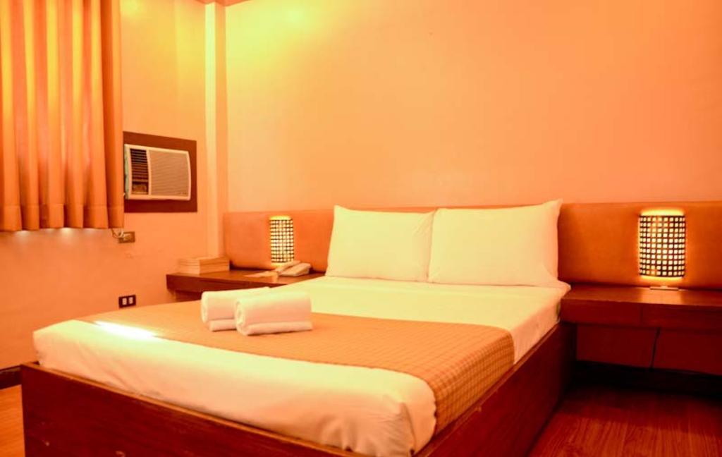 The Orange Place Hotel - San Juan San Juan  Phòng bức ảnh